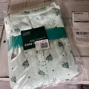 Pj xl women green with trees. 🌲